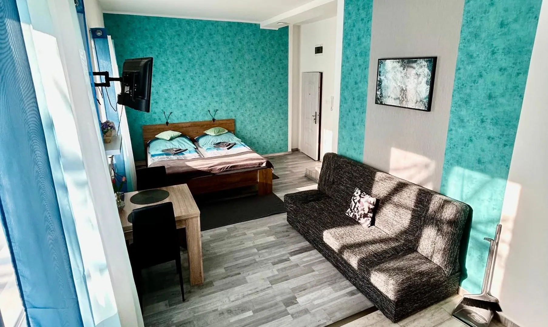 Mira Nest - Budapest City Guest house