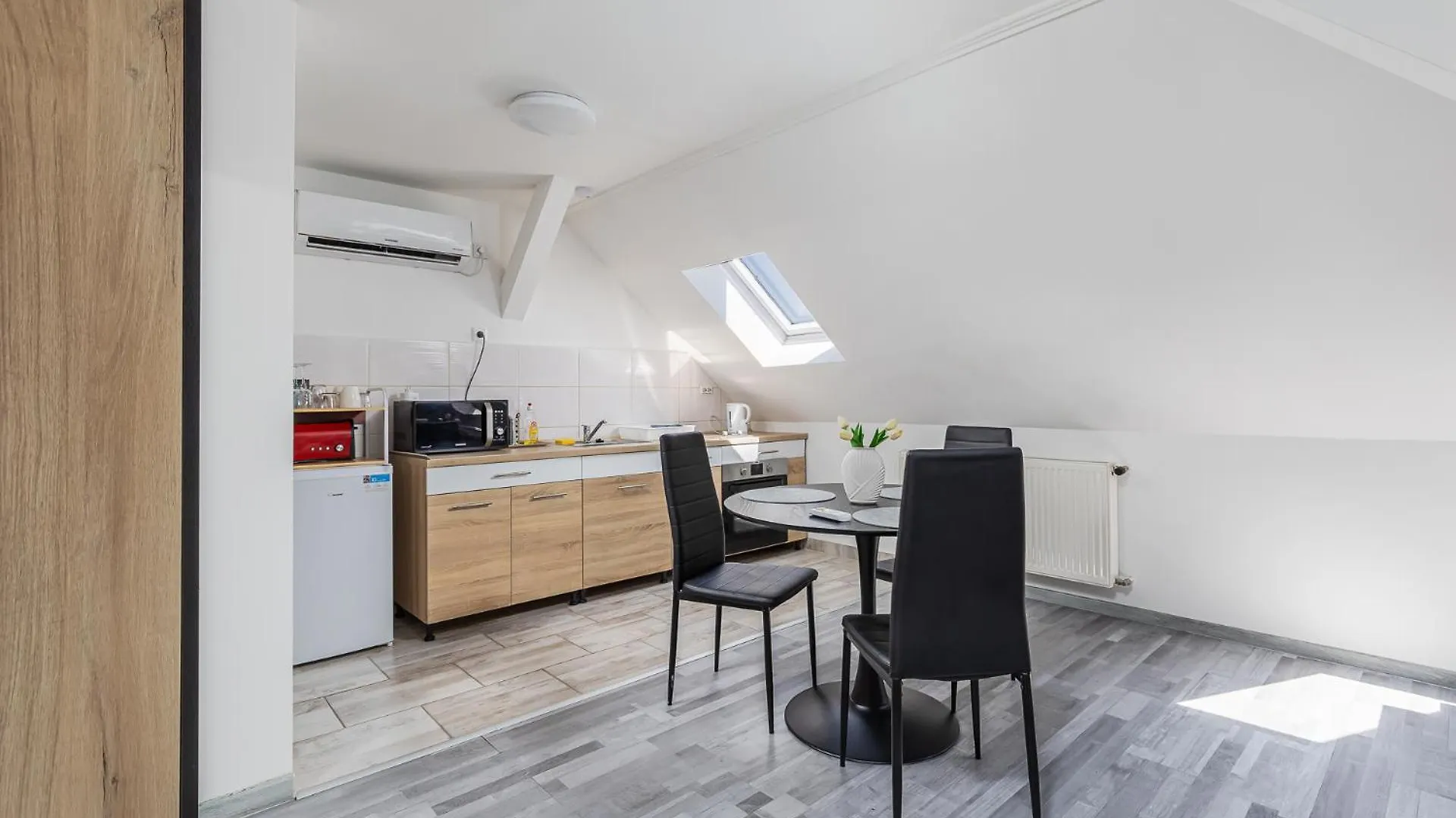 Gasthof Mira Nest - Budapest City
