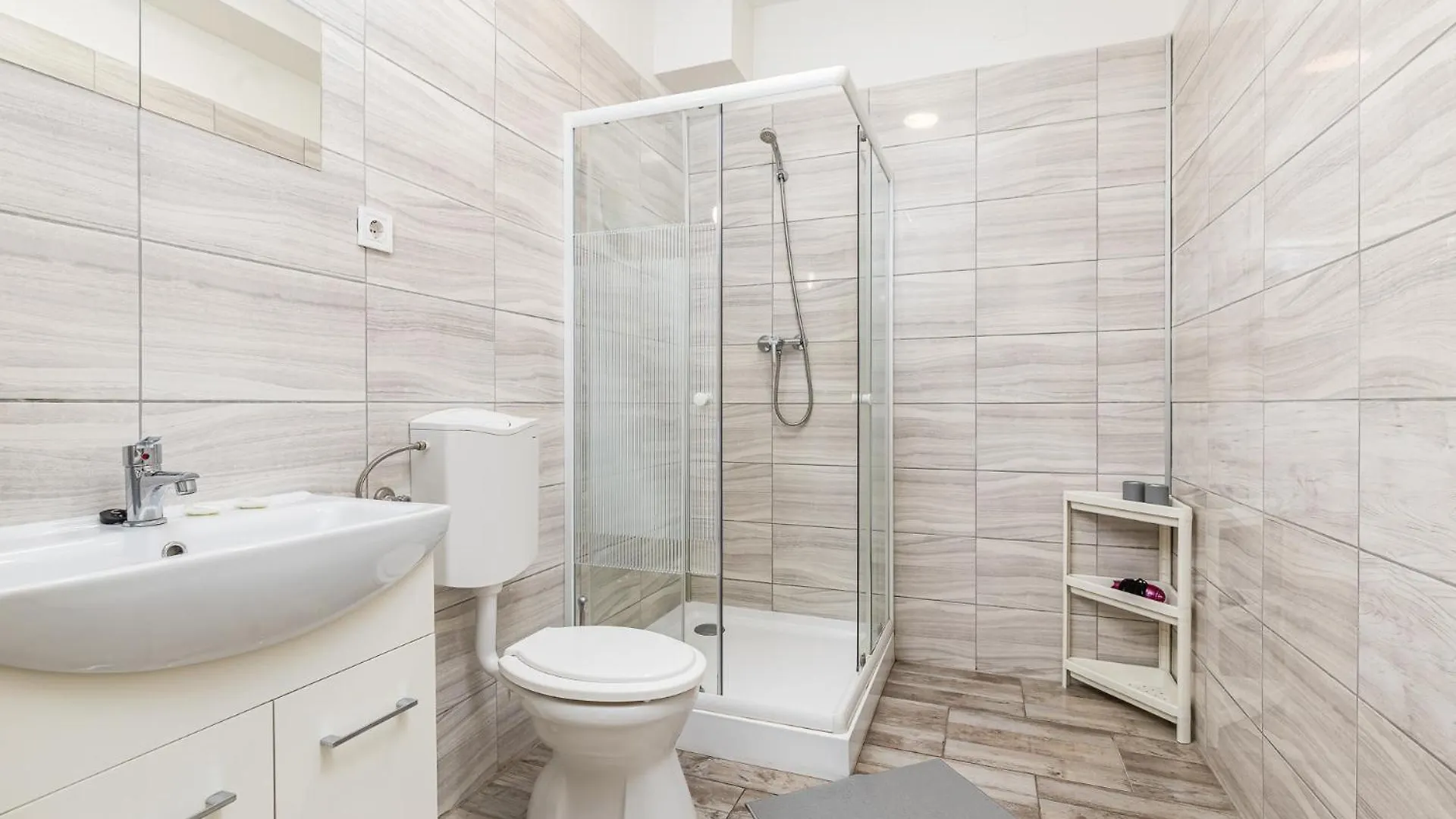 Mira Nest - Budapest City 0*,  Ungarn