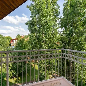 https://izabella-panzio.hotels-hajduszoboszlo-hungary.com